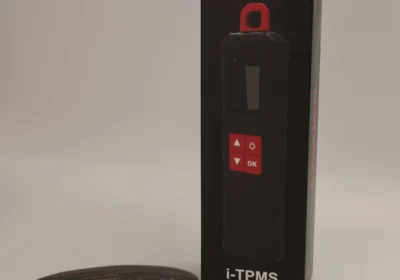 صورة عمودية لعلبة وجهاز Launch i-TPMS Wand لبرمجة حساسات TPMS