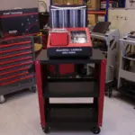 جهاز تنظيف بخاخات السيارات SmartSafe CNC-605A على عربة عدة الورشة